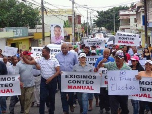 SALCEDO: PRM exige mediante marcha conteo manual
