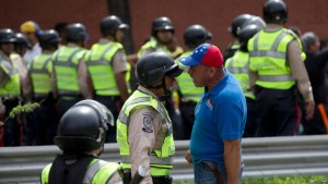 VENEZUELA: Oposición rechaza prohibición de protestas VENEZUELA: Oposición rechaza prohibición de protestas
