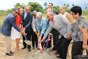 BONAO: Anuncian construcción de hospital