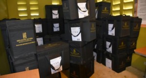 Validan 12 actas en Pedro Brand que no fueron leídas por los escáneres