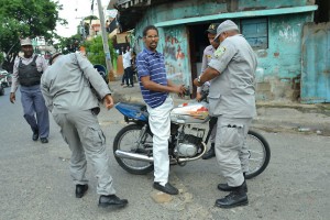 Autoridades intervienen barrios en 5 ciudades del suroeste dominicano