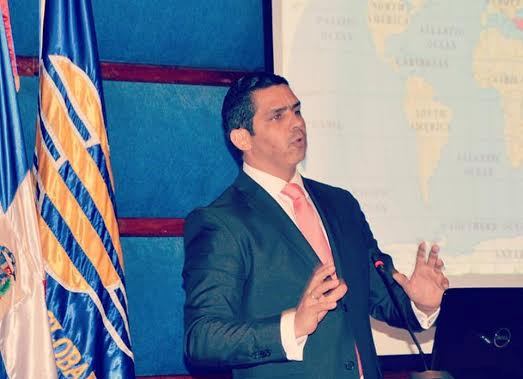 Ponen a circular libro sobre Imperio Otomano imagen