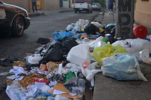 SANTIAGO: Obras Públicas inicia intervención en la ciudad para eliminar acumulación de basuras