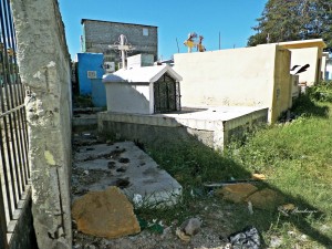 Cementerio o letrina_ Hector Rafelin Cuello_