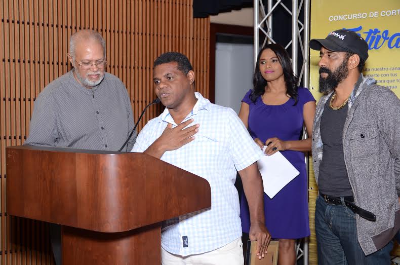 Cortometraje Lágrimas triunfa en Festival del Minuto Agua 2016 imagen