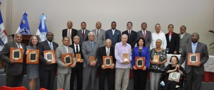 Facultad de Ciencias UASD reconoce ex decanos en 50 aniversario