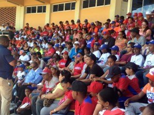 Jefe Padres SD dicta charla peloteros Pony Baseball Jefe Padres SD dicta charla peloteros Pony Baseball