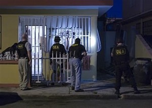 FBI, Interpol y DEA buscan en RD a 60 fugitivos, 23 de ellos criollos