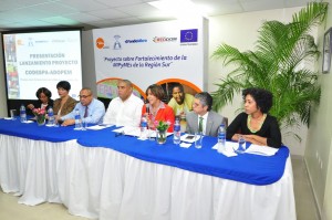 Firman acuerdo para impulsar las MIPyMEs del Suroeste