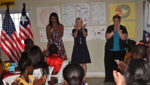 AFRICA: Michelle Obama inicia gira AFRICA: Michelle Obama inicia gira