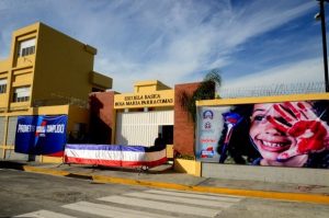 AZUA: Medina entrega escuela básica AZUA: Medina entrega escuela básica