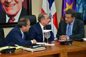 OPINION: Leonel lanza su proyecto ante intento de liquidarlo