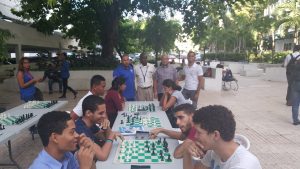 Universidad APEC inicia torneo de ajedrez