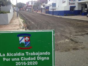 SAN CRISTOBAL: Alcaldía inicia asfaltado de calles
