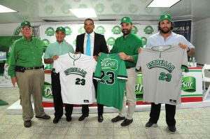 Estrellas buscan ejecutar fundamentos para ganar Estrellas buscan ejecutar fundamentos para ganar