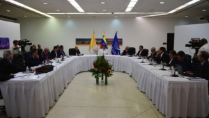 VENEZUELA: Gobierno y oposición crean cuatro mesas de trabajo