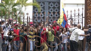 VENEZUELA: Parlamento impulsa juicio político a Nicolás Maduro