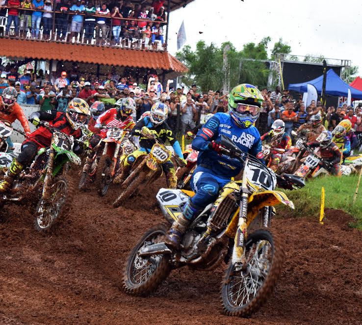 Brasileño Jean Ramos gana motocross latino imagen