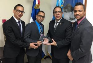 GUATEMALA: Reconocen embajador dominicano Elic Fernández