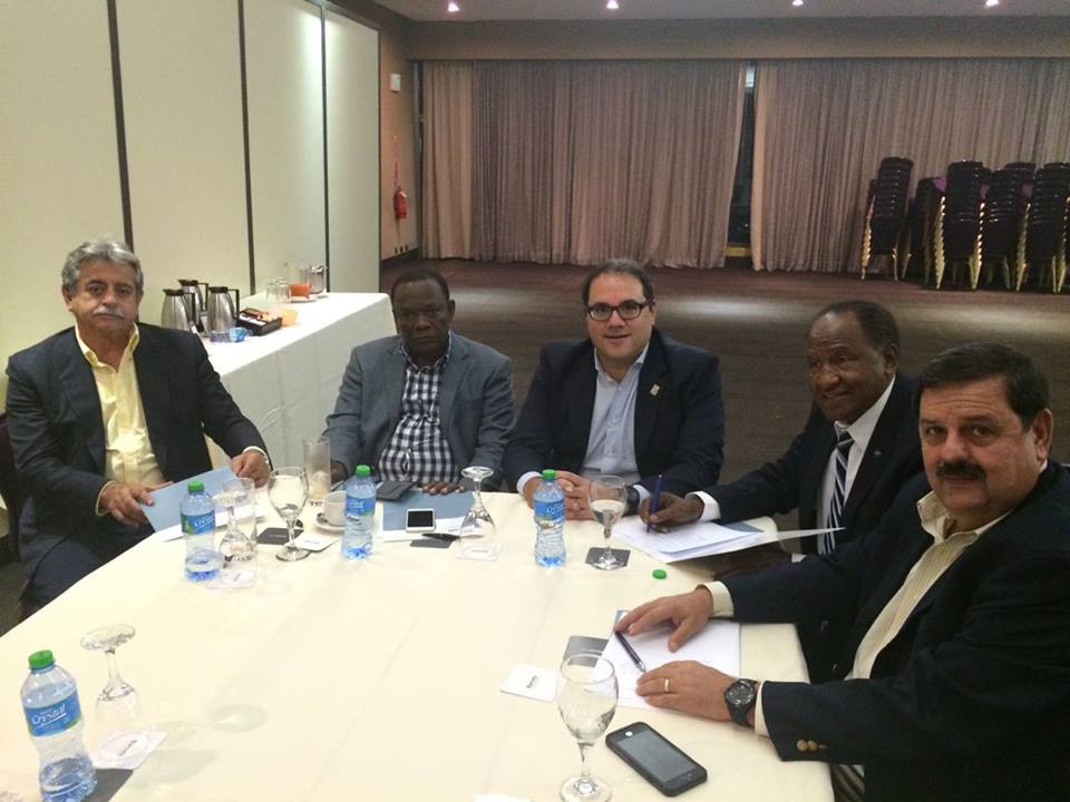 Coordinan acciones en pro del futbol haitiano imagen