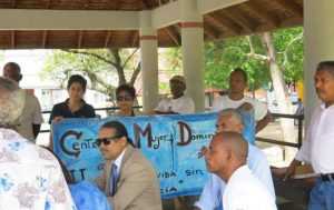 Dominicanos buscan destacar valor de su rol en política PR