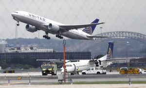 Reportan tres choques de aviones en 48 horas en aeropuerto NJ