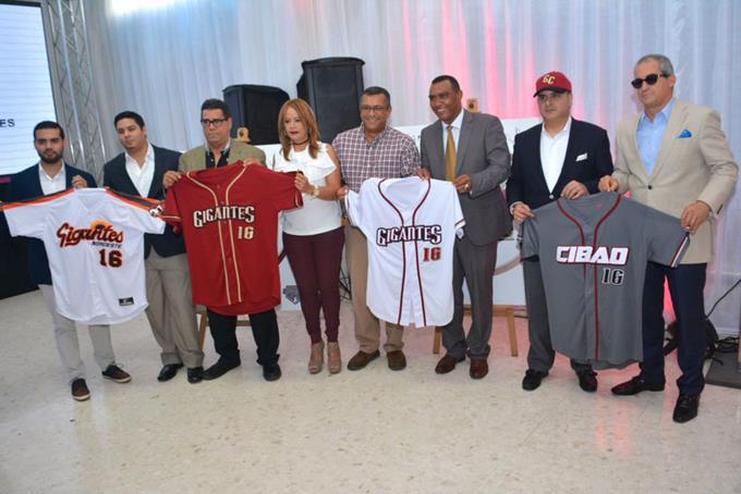 Gigantes buscan corona en su 20 aniversario imagen