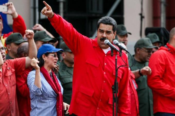 Maduro dice que Obama fue a hablar «tonterías» de Venezuela