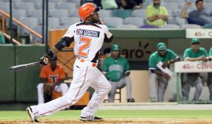 Toros superan al Licey, Gigantes vencen Leones