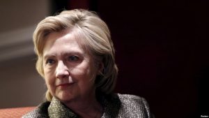 Estatua de Hillary Clinton desnuda aparece en estación Nueva York