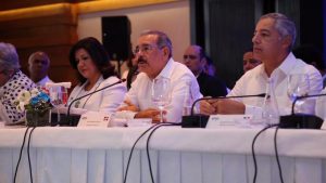 Presidente BID destaca logros de Medina y estabilidad económica RD