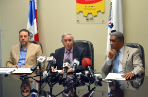 Sancionarán empresas abastezcan de combustibles a negocios ilegales