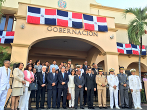Dominicanos celebran el 172 aniversario de su Constitución