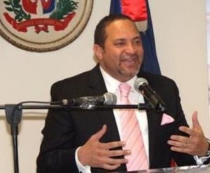 Politólogo ve triunfo Trump obliga clase política reinventarse