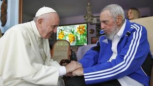 Papa Francisco expresa pesar por la muerte F. Castro y le ofrece plegaria