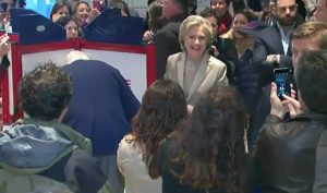 Hillary Clinton votó en Nueva York