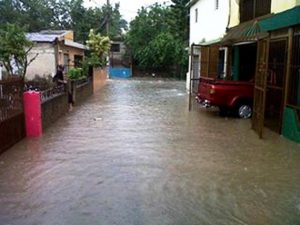 Bajan a 8 mil 623 los desplazados y a 40 las comunidades anegadas