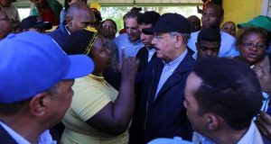 Medina visita zonas afectadas por inundaciones en la Línea Noroeste