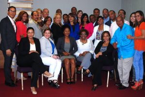 Periodistas acuerdan promover derecho a la salud 