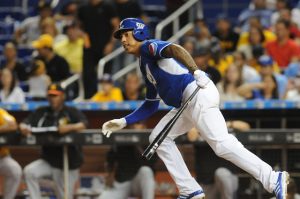 Licey vapulea a las Aguilas, Leones ganan, suspenden partido Estrellas-Gigantes Licey vapulea a las Aguilas, Leones ganan, suspenden partido Estrellas-Gigantes
