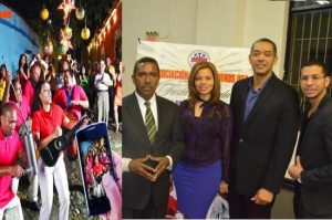 Anuncian “Aguinaldos Navideños Pa’ Los Bodegueros” en NY Anuncian “Aguinaldos Navideños Pa’ Los Bodegueros” en NY