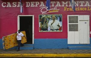 Abren los colegios electorales en Nicaragua