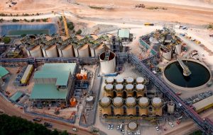 Barrick Pueblo Viejo justifica cancelaciones de empleados