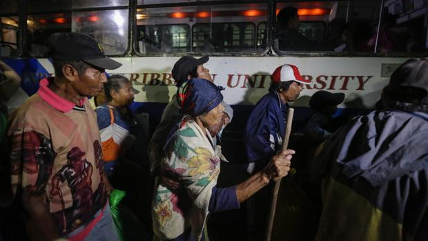 Miles de evacuados en Costa Rica y Nicaragua ante llegada de Otto imagen