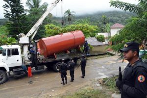 Siguen desmantelando depósitos venta irregular combustibles