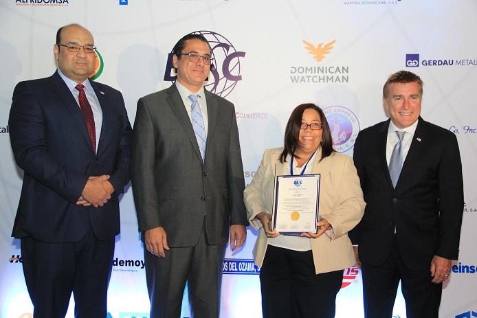 Veintiséis empresas RD reciben certificado seguridad internacional imagen
