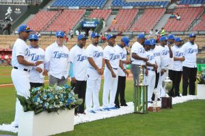 Reencuentro del “Equipito” rememora gesta Licey Reencuentro del “Equipito” rememora gesta Licey
