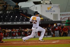 Gigantes derrotan Escogido, Aguilas vencen Estrellas Gigantes derrotan Escogido, Aguilas vencen Estrellas