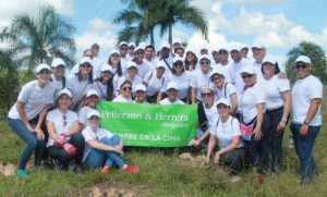 Firma Pellerano & Herrena celebra Mes de la Reforestación