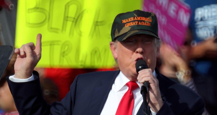 Trump rebasa Clinton por un punto a siete días de los comicios de EU imagen